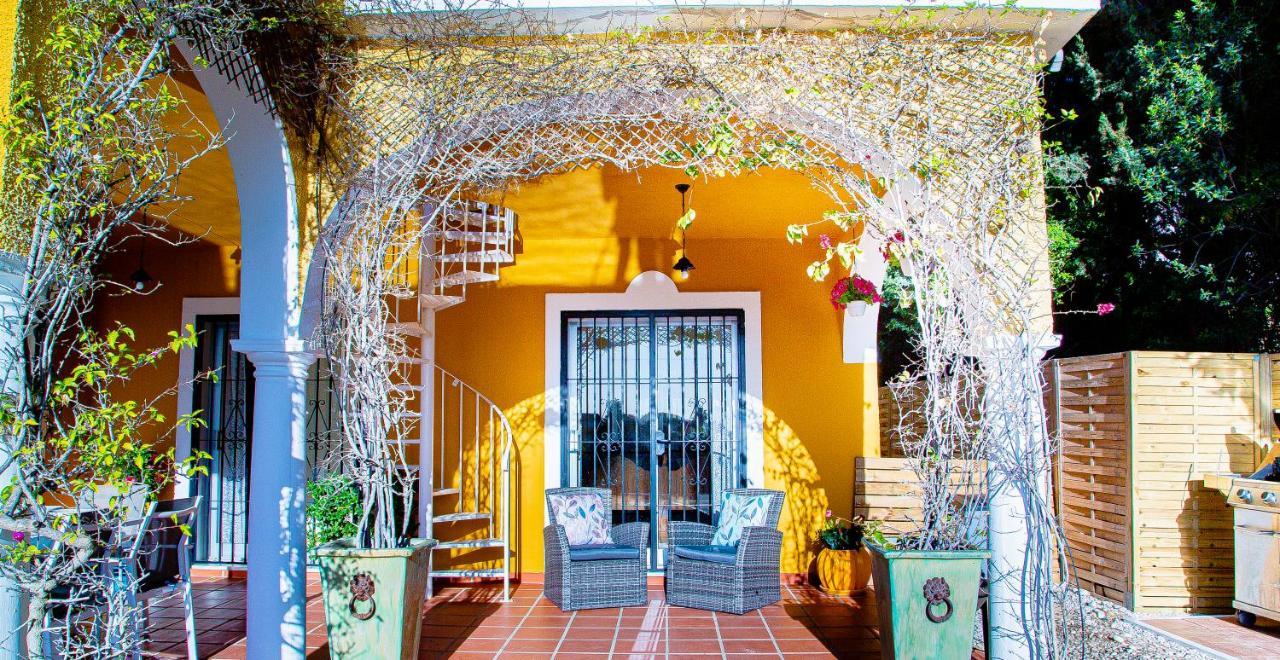 Villa Maria In El Rosario - Mit Sicht Auf Gibralta Marbella Bagian luar foto