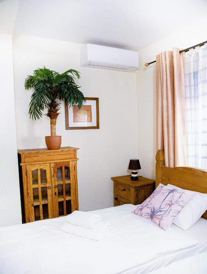 Villa Maria In El Rosario - Mit Sicht Auf Gibralta Marbella Bagian luar foto
