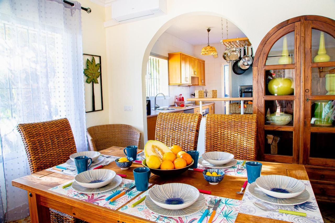 Villa Maria In El Rosario - Mit Sicht Auf Gibralta Marbella Bagian luar foto